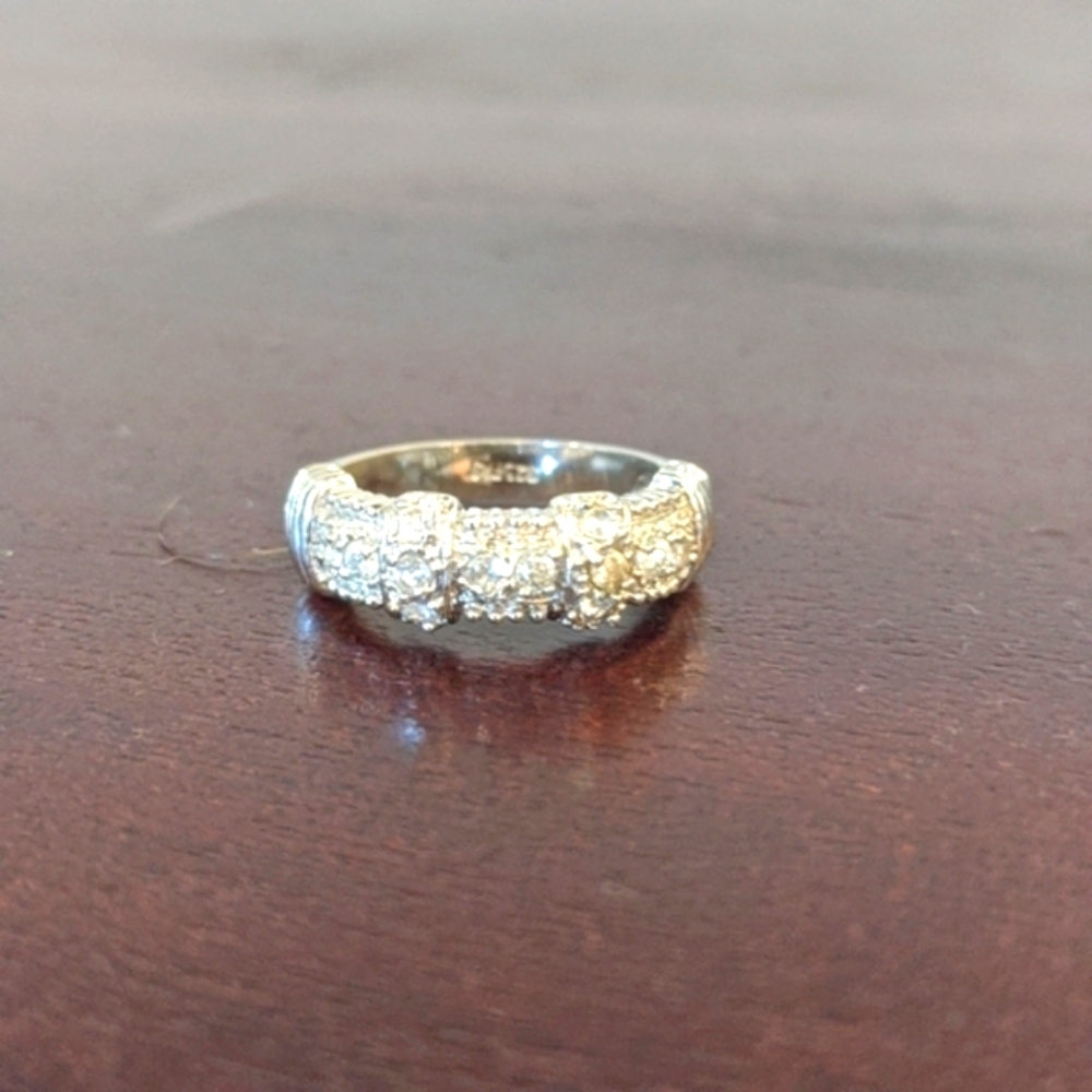 Sparkling Sterling Silver Thick Band Ring – Size 7